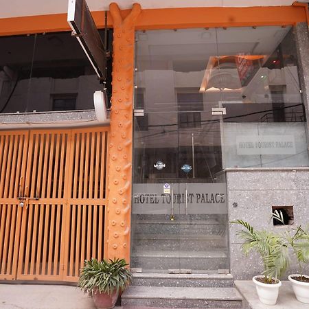 Hotel Tourist Palace New Delhi Eksteriør billede