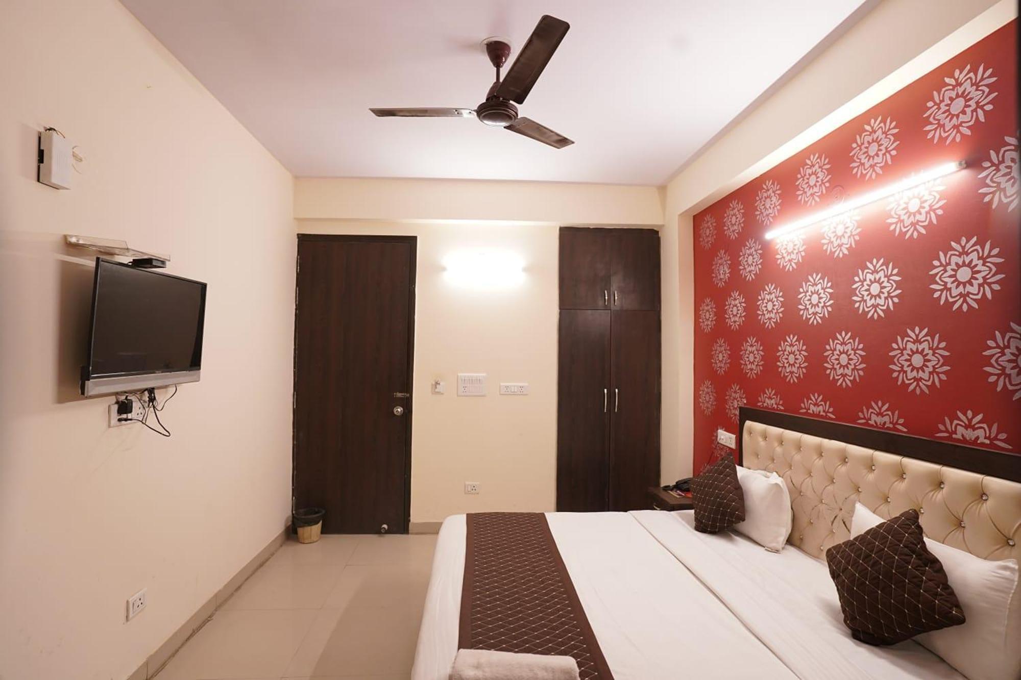Hotel Tourist Palace New Delhi Eksteriør billede